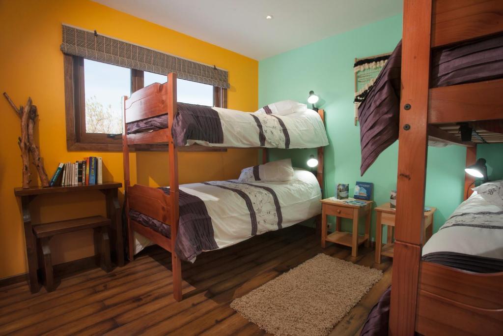 The Singing Lamb Bed & Breakfast Puerto Natales Ruang foto