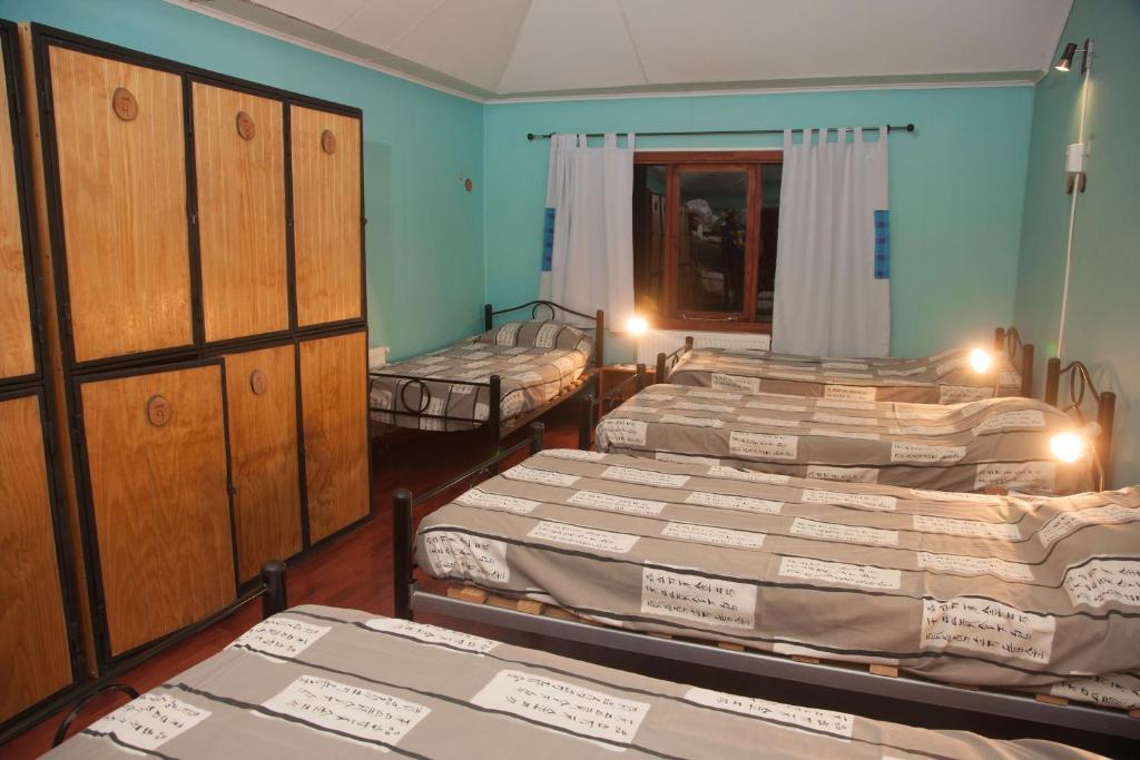 The Singing Lamb Bed & Breakfast Puerto Natales Ruang foto
